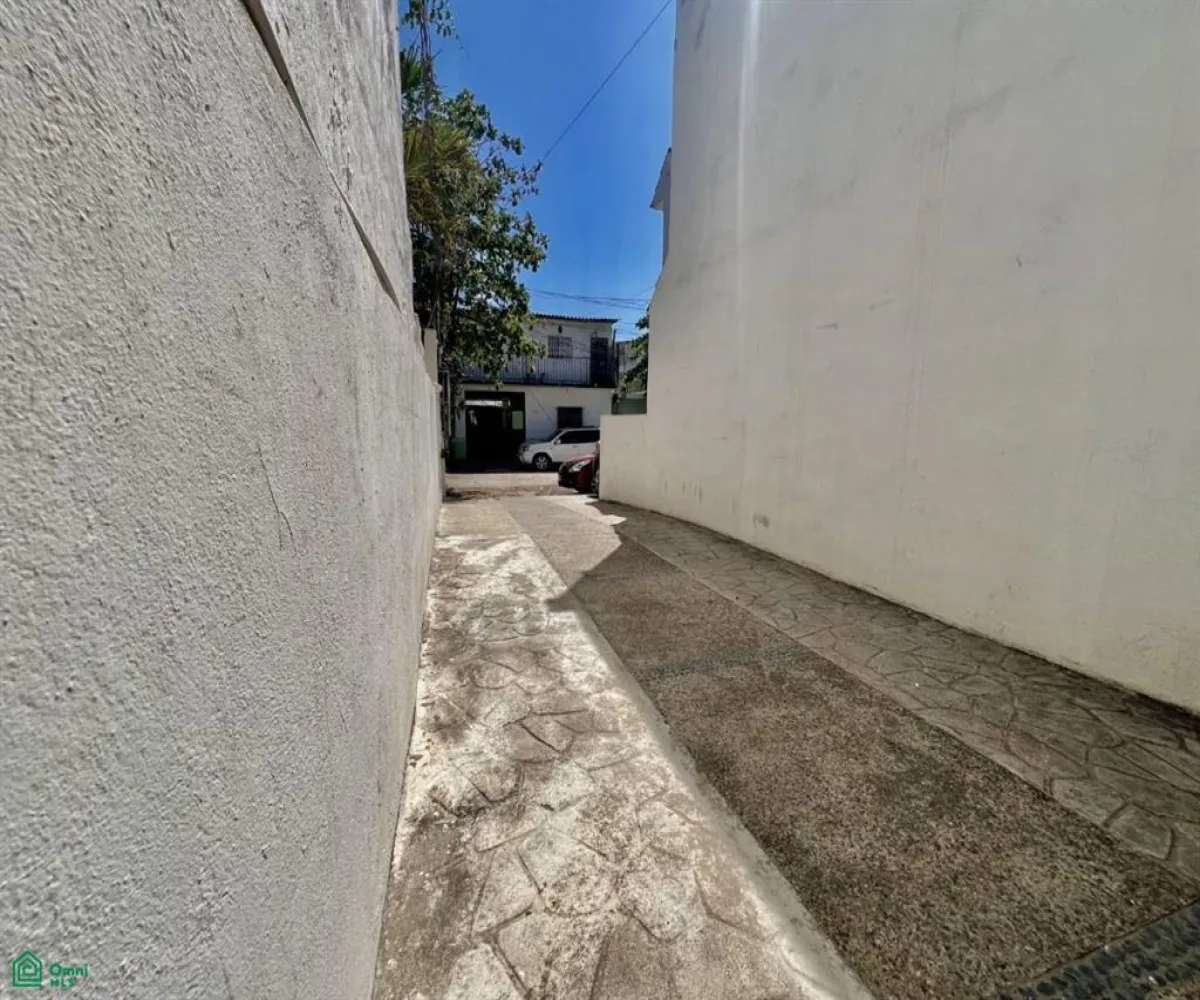 Casa En Venta,La Playita,5 de mayo 1117, Puerto Vallarta, Jalisco 48296, 5 Habitaciones,4 Baños,5 de mayo,2,MX25741137