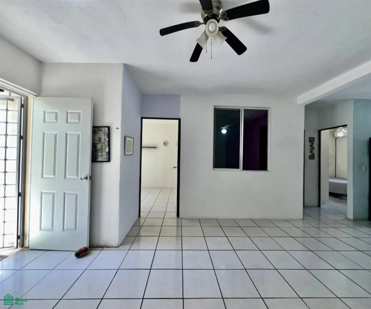 Casa En Venta,La Playita,5 de mayo 1117, Puerto Vallarta, Jalisco 48296, 5 Habitaciones,4 Baños,5 de mayo,2,MX25741137