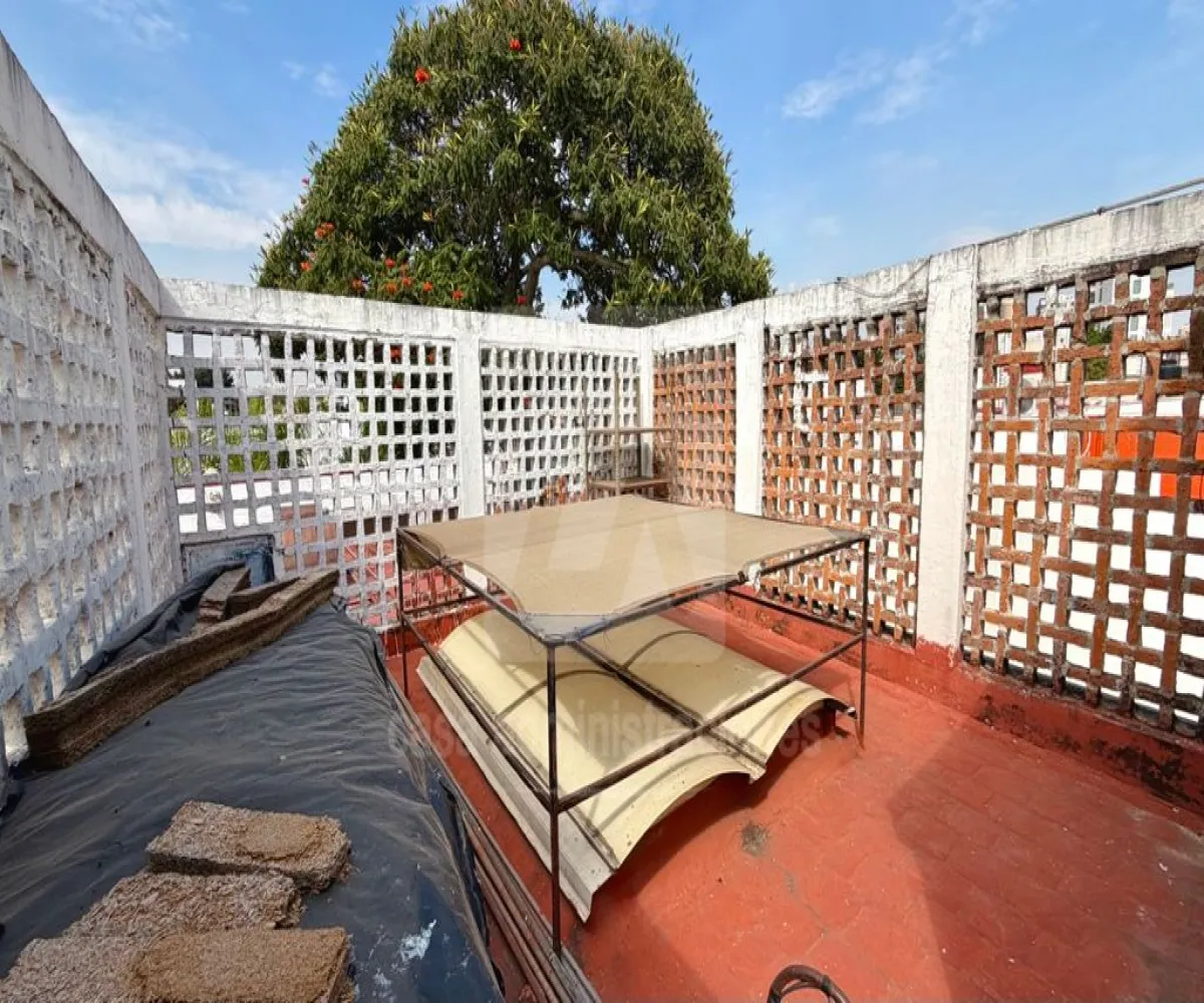 Casa En Venta,Arcos Vallarta,Juan de Mena 285, Guadalajara, Jalisco 44130, 6 Habitaciones,3 Baños,Juan de Mena,2,p7K9IFf