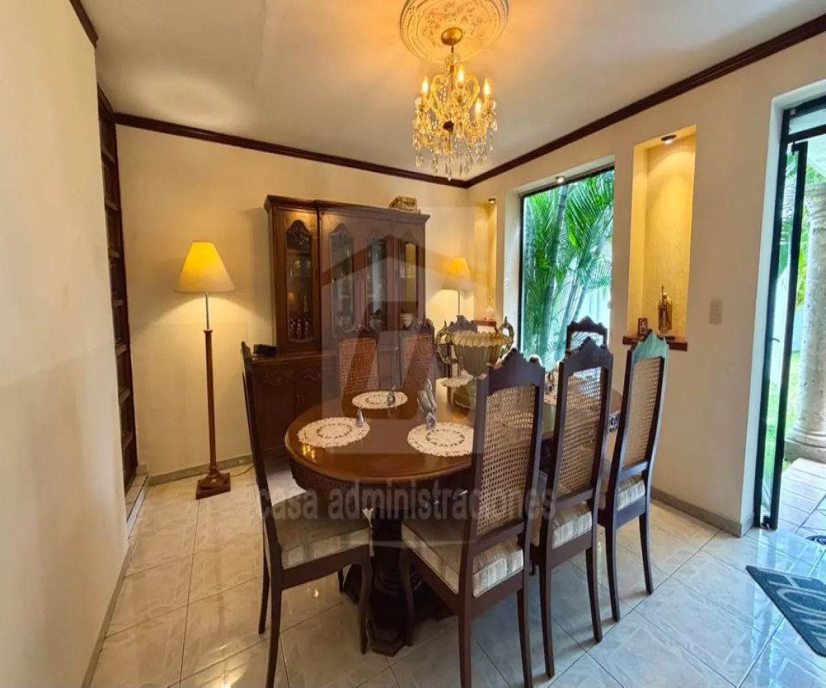 Casa En Venta,Arcos Vallarta,Juan de Mena 285, Guadalajara, Jalisco 44130, 6 Habitaciones,3 Baños,Juan de Mena,2,p7K9IFf