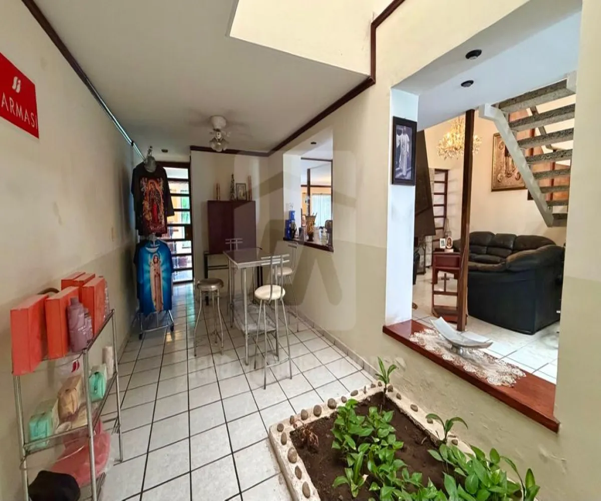 Casa En Venta,Arcos Vallarta,Juan de Mena 285, Guadalajara, Jalisco 44130, 6 Habitaciones,3 Baños,Juan de Mena,2,p7K9IFf