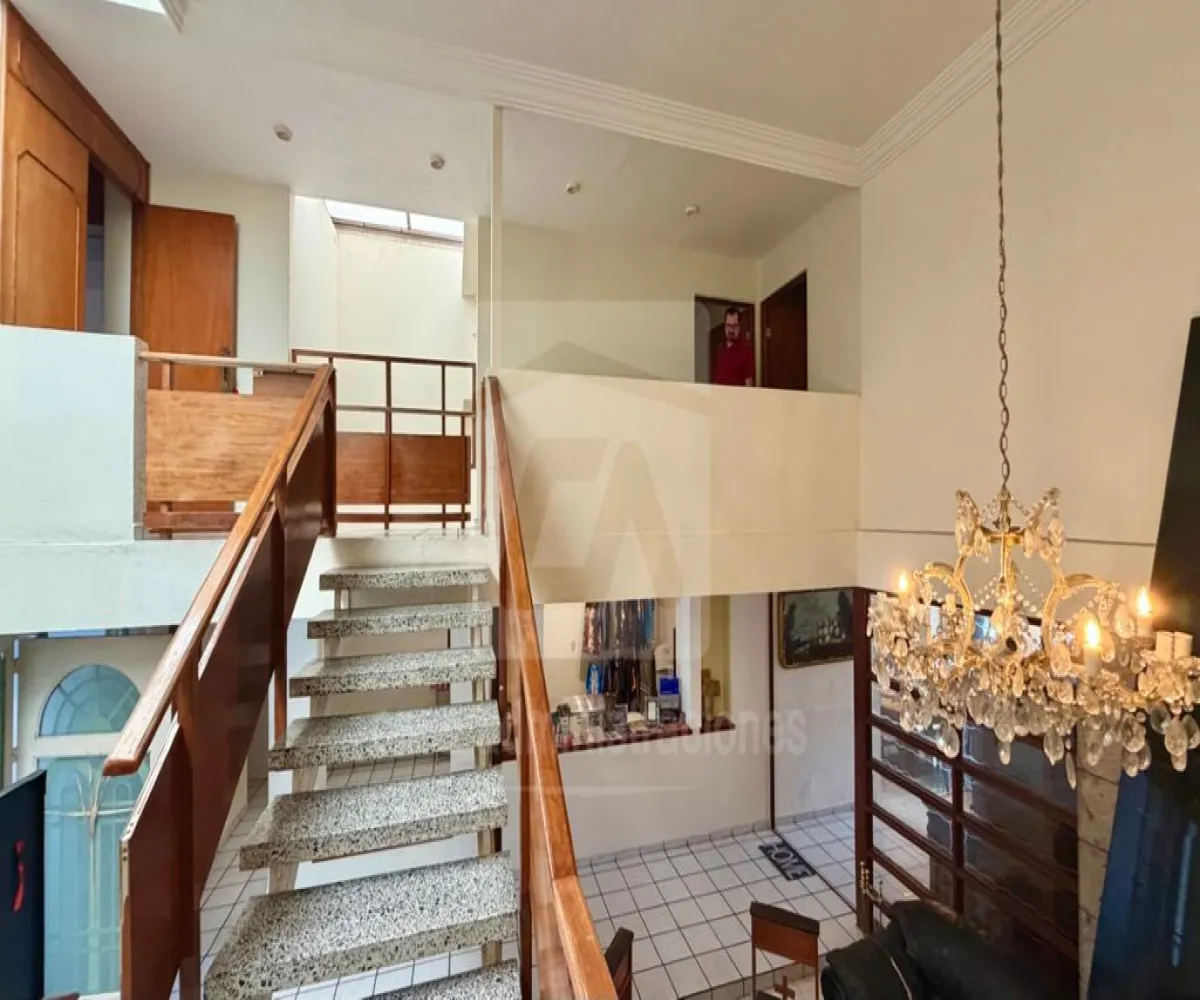 Casa En Venta,Arcos Vallarta,Juan de Mena 285, Guadalajara, Jalisco 44130, 6 Habitaciones,3 Baños,Juan de Mena,2,p7K9IFf