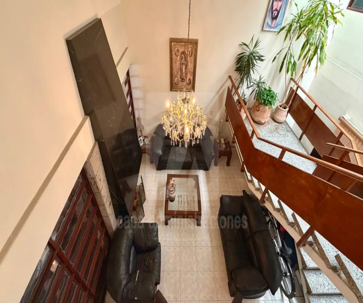 Casa En Venta,Arcos Vallarta,Juan de Mena 285, Guadalajara, Jalisco 44130, 6 Habitaciones,3 Baños,Juan de Mena,2,p7K9IFf