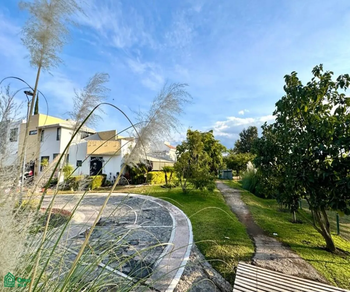 Terreno En Venta,Fraccionamiento Sendero las Moras,Privada Arroyo 22-22, Tlajomulco de Zuniga, Jalisco 45645,Privada Arroyo,MX251055427