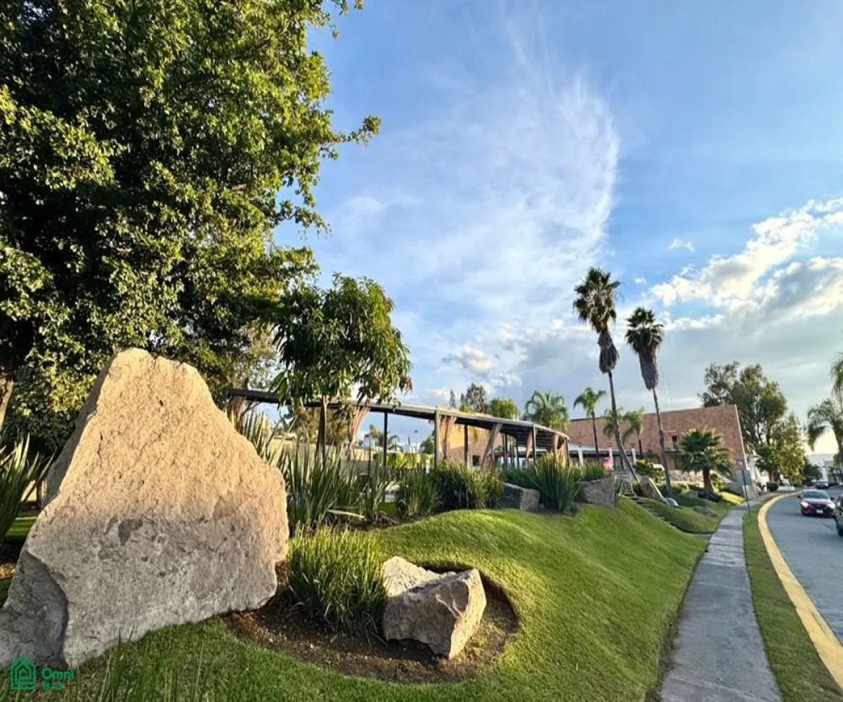 Terreno En Venta,Fraccionamiento Sendero las Moras,Privada Arroyo 22-22, Tlajomulco de Zuniga, Jalisco 45645,Privada Arroyo,MX251055427