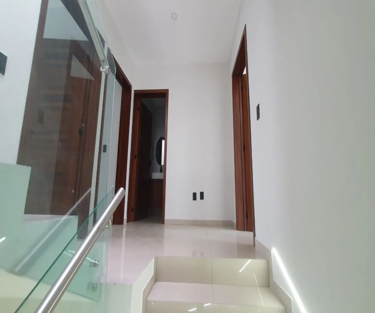 Casa En Venta,ALTAVISTA RESIDNECIAL ,Altavista Poniente 303, Zapopan, Jalisco 45133, 4 Habitaciones,4 Baños,Altavista Poniente,1,p9EaZNV