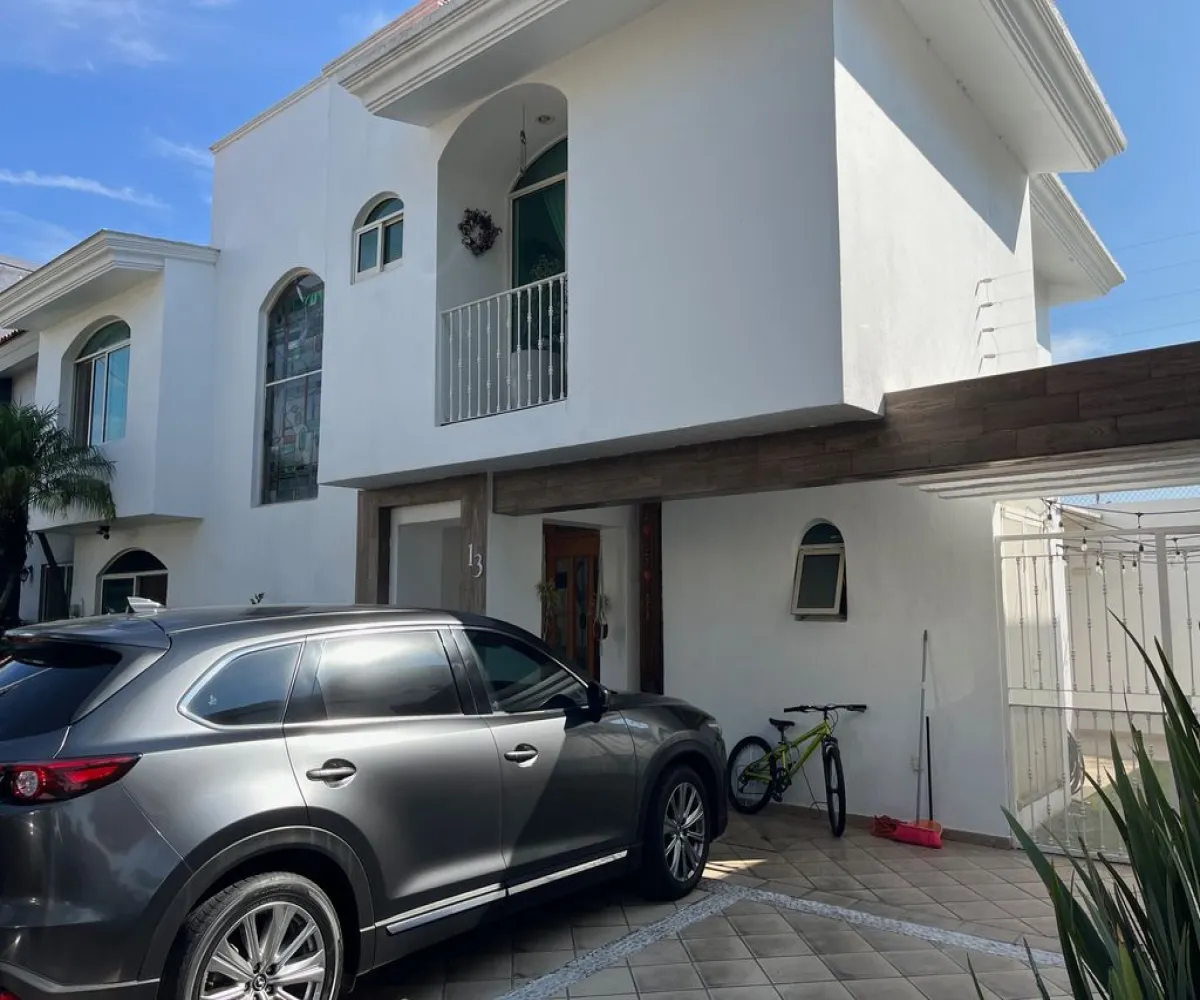 Casa En Renta,jardín real,Jardín de la Alfombrilla 13, Zapopan, Jalisco 45136, 3 Habitaciones,3 Baños,Jardín de la Alfombrilla,1,pBySU8g