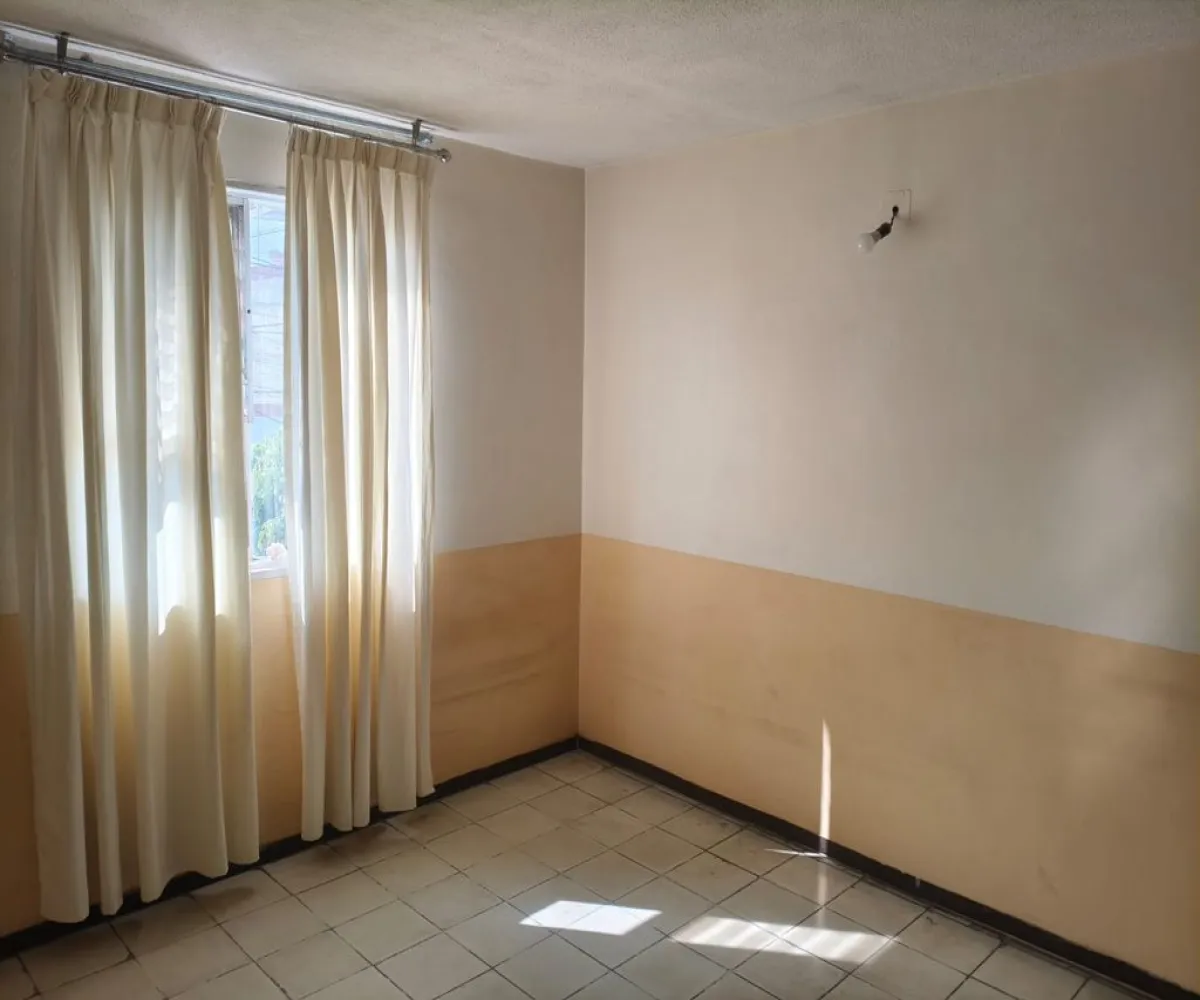 Casa En Venta,Jardines de la Paz,Calle Azucena 431, San Pedro Tlaquepaque, Jalisco 45519, 6 Habitaciones,2 Baños,Calle Azucena,2,papdc9F