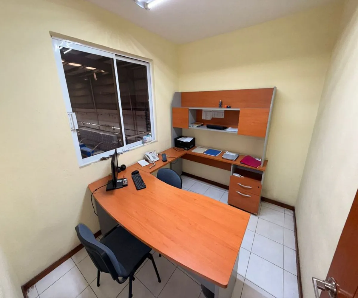 Bodega En Renta,Constitución,Avenida Obreros de Cananea S/N, Zapopan, Jalisco 45180,1 Baño,Avenida Obreros de Cananea,1,pERJae5