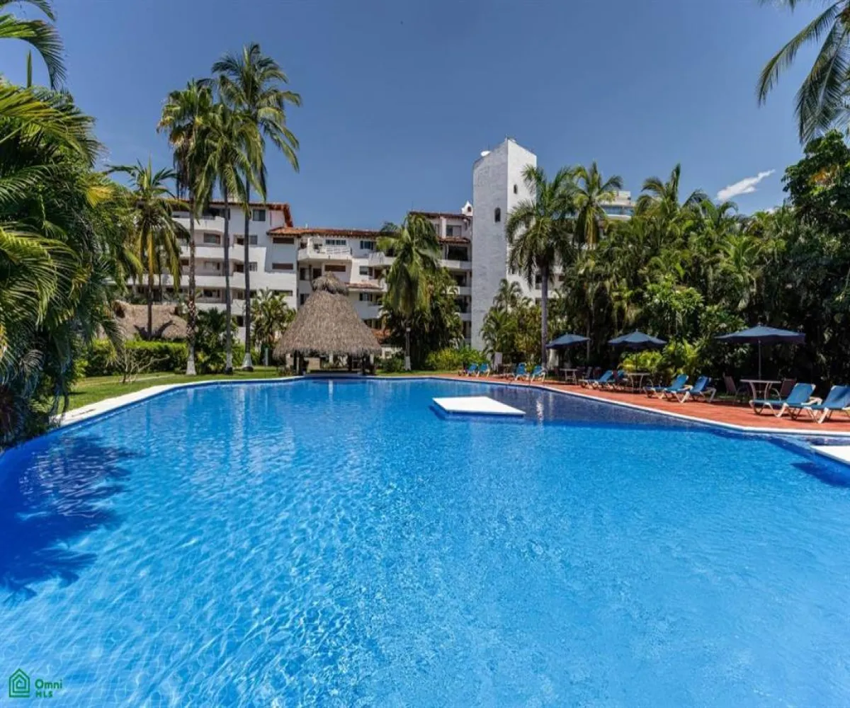 Departamento En Venta,La Marina,Avenida Paseo de la Marina 161, Puerto Vallarta, Jalisco 48314, 2 Habitaciones,2 Baños,Avenida Paseo de la Marina,3,MX251055858
