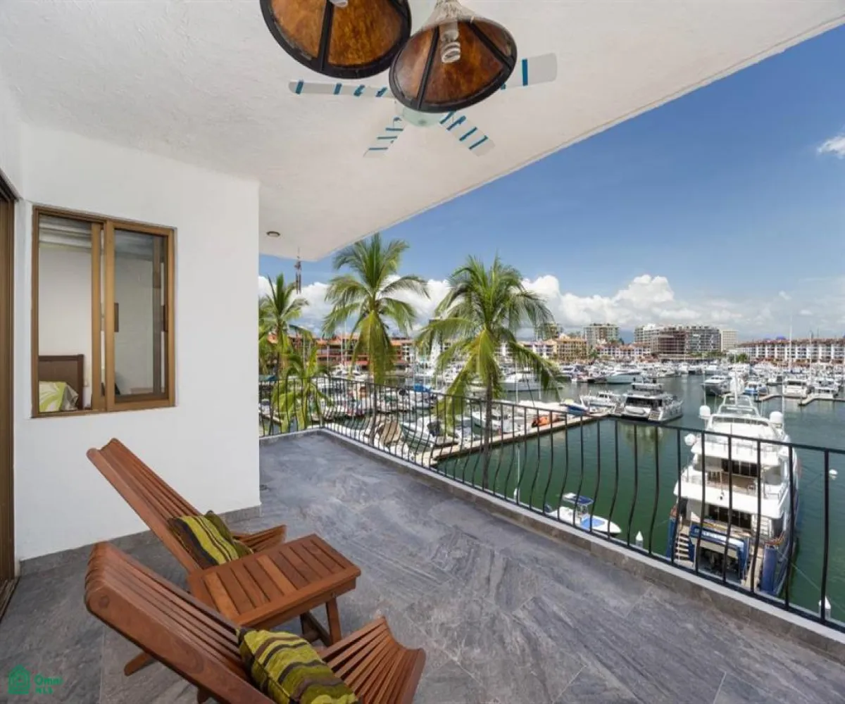 Departamento En Venta,La Marina,Avenida Paseo de la Marina 161, Puerto Vallarta, Jalisco 48314, 2 Habitaciones,2 Baños,Avenida Paseo de la Marina,3,MX251055858