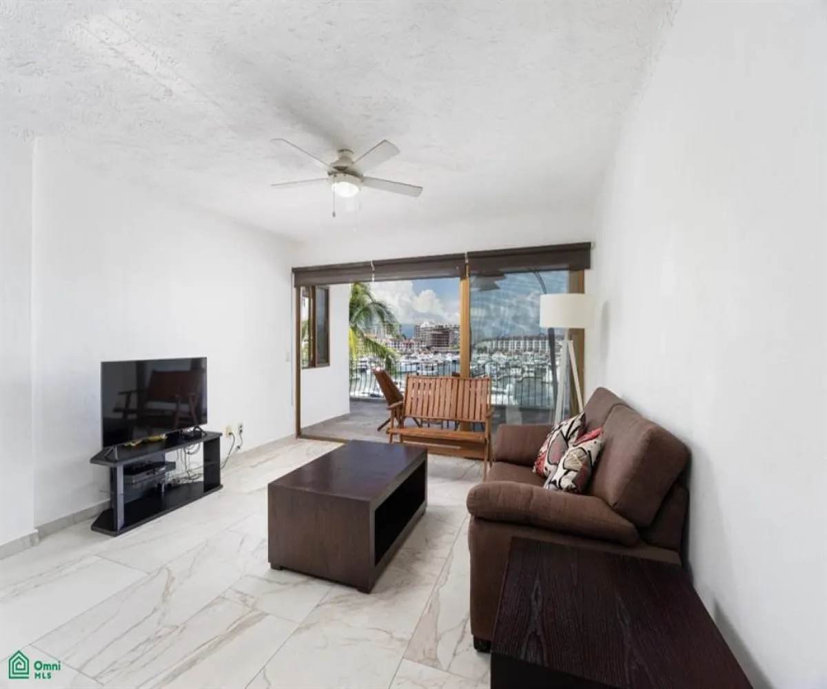 Departamento En Venta,La Marina,Avenida Paseo de la Marina 161, Puerto Vallarta, Jalisco 48314, 2 Habitaciones,2 Baños,Avenida Paseo de la Marina,3,MX251055858