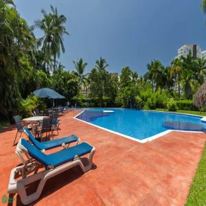 Departamento En Venta,La Marina,Avenida Paseo de la Marina 161, Puerto Vallarta, Jalisco 48314, 2 Habitaciones,2 Baños,Avenida Paseo de la Marina,3,MX251055858