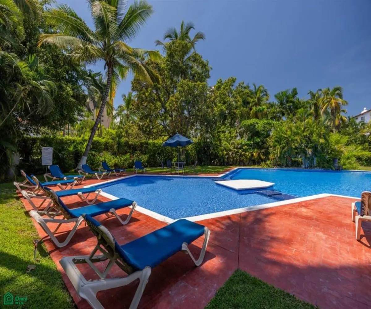 Departamento En Venta,La Marina,Avenida Paseo de la Marina 161, Puerto Vallarta, Jalisco 48314, 2 Habitaciones,2 Baños,Avenida Paseo de la Marina,3,MX251055858