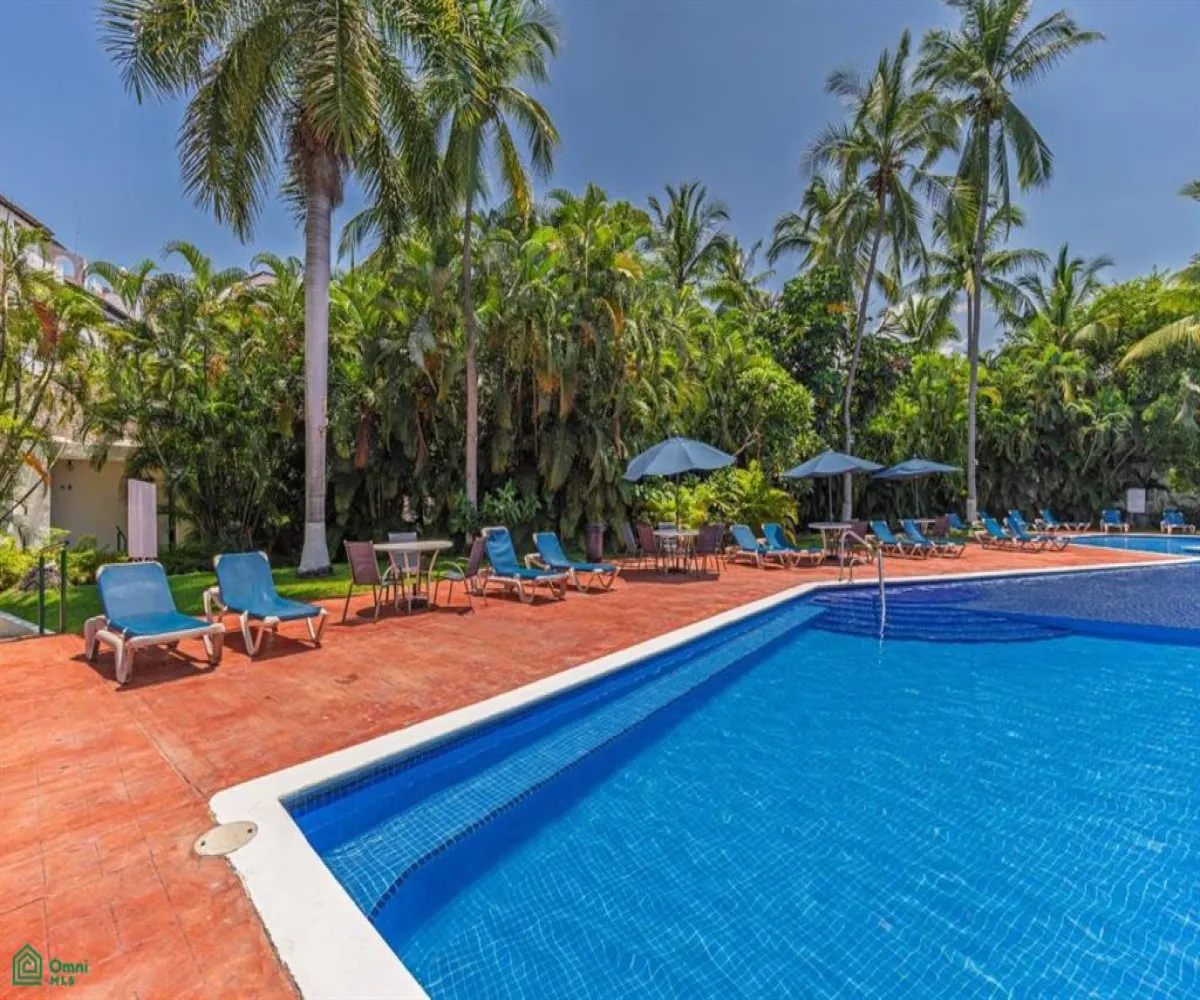 Departamento En Venta,La Marina,Avenida Paseo de la Marina 161, Puerto Vallarta, Jalisco 48314, 2 Habitaciones,2 Baños,Avenida Paseo de la Marina,3,MX251055858