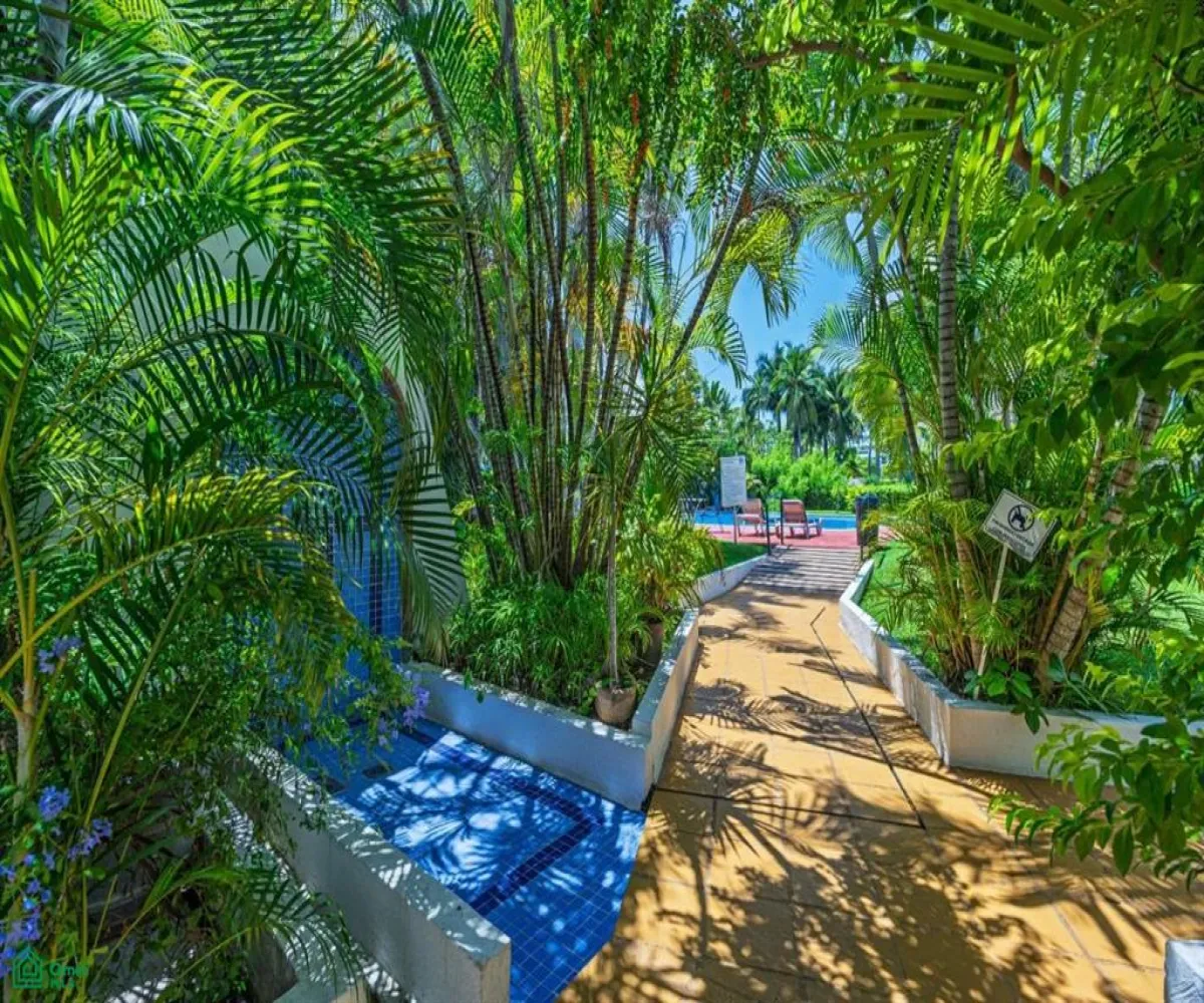 Departamento En Venta,La Marina,Avenida Paseo de la Marina 161, Puerto Vallarta, Jalisco 48314, 2 Habitaciones,2 Baños,Avenida Paseo de la Marina,3,MX251055858