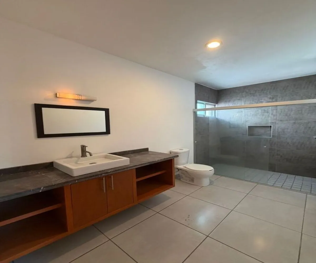 Casa En Renta,Bugambilias,Azaleas 888 2, Zapopan, Jalisco 45230, 3 Habitaciones,4 Baños,Azaleas,2,pGdTNd9