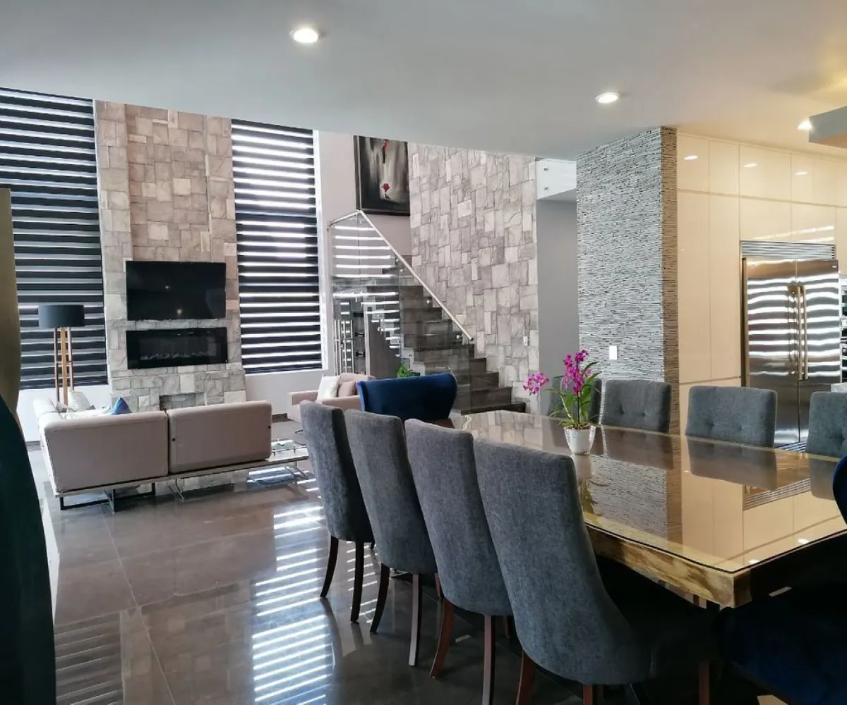 Casa En Venta,Valle Real,Paseo San Arturo Poniente 190 13, Zapopan, Jalisco 45019, 3 Habitaciones,3 Baños,Paseo San Arturo Poniente,2,pvtvF2O