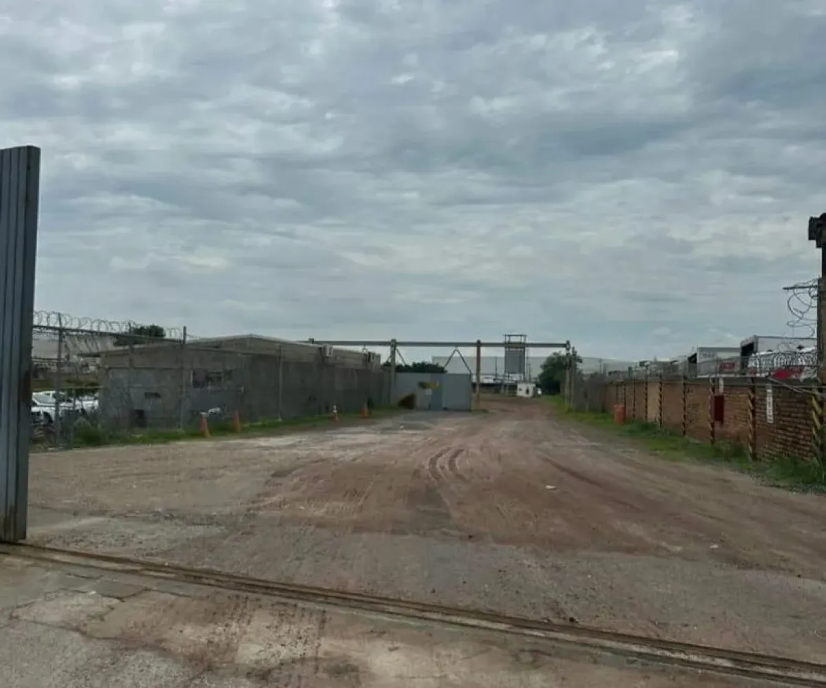 Terreno En Renta,La Llave,Avenida La Llave S/N, San Pedro Tlaquepaque, Jalisco 45618,Avenida La Llave,pRXNiQN