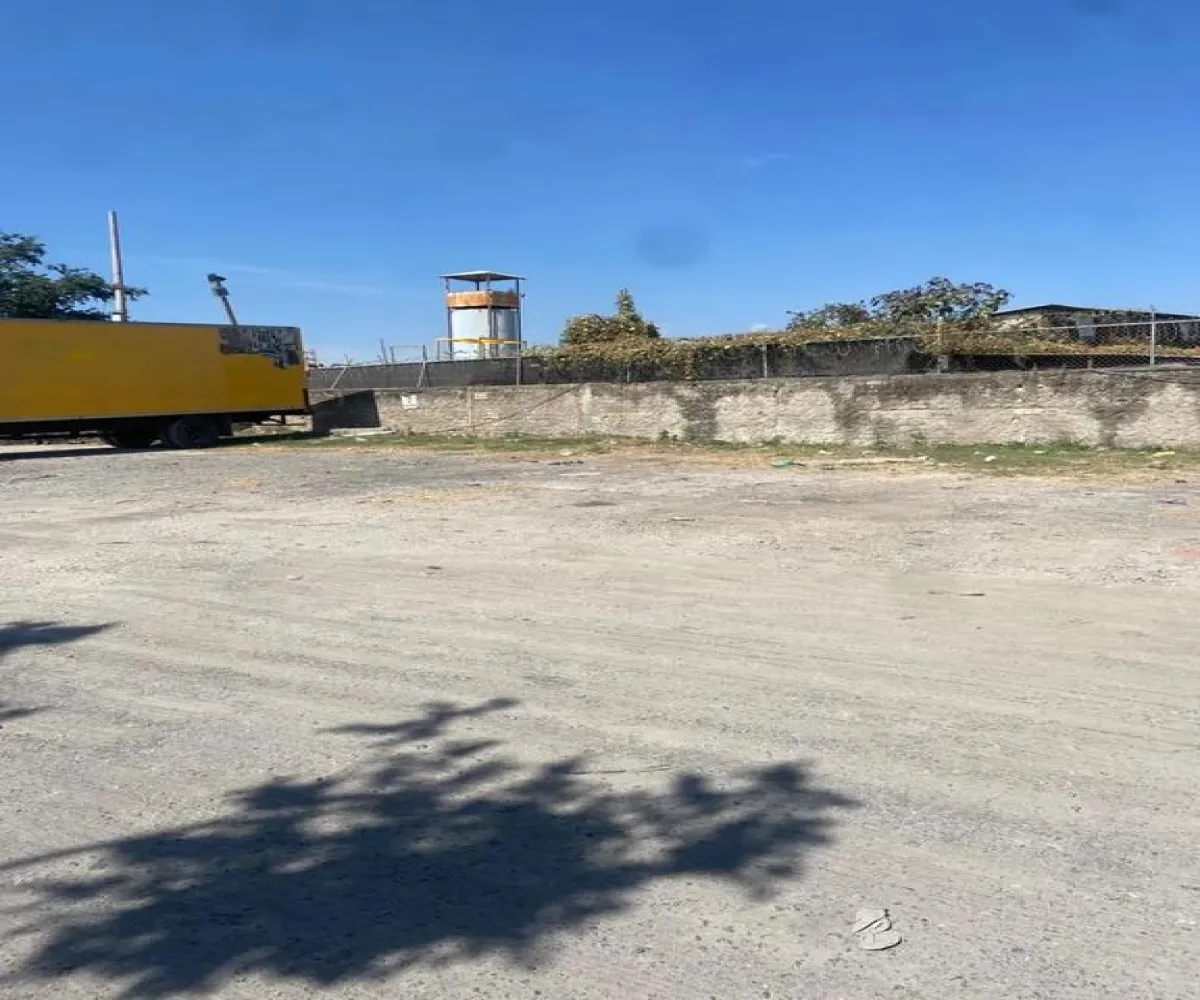 Terreno En Renta,La Llave,Avenida La Llave S/N, San Pedro Tlaquepaque, Jalisco 45618,Avenida La Llave,pRXNiQN