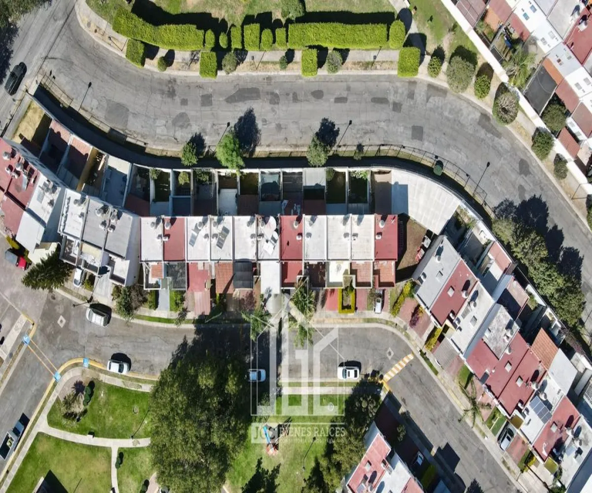 Casa En Venta,Loreto,Calle Loyola 92, San Pedro Tlaquepaque, Jalisco 45601, 3 Habitaciones,3 Baños,Calle Loyola,3,pwfCy4I