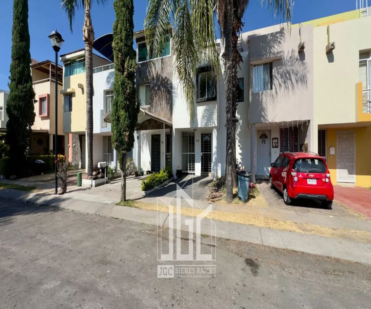 Casa En Venta,Loreto,Calle Loyola 92, San Pedro Tlaquepaque, Jalisco 45601, 3 Habitaciones,3 Baños,Calle Loyola,3,pwfCy4I