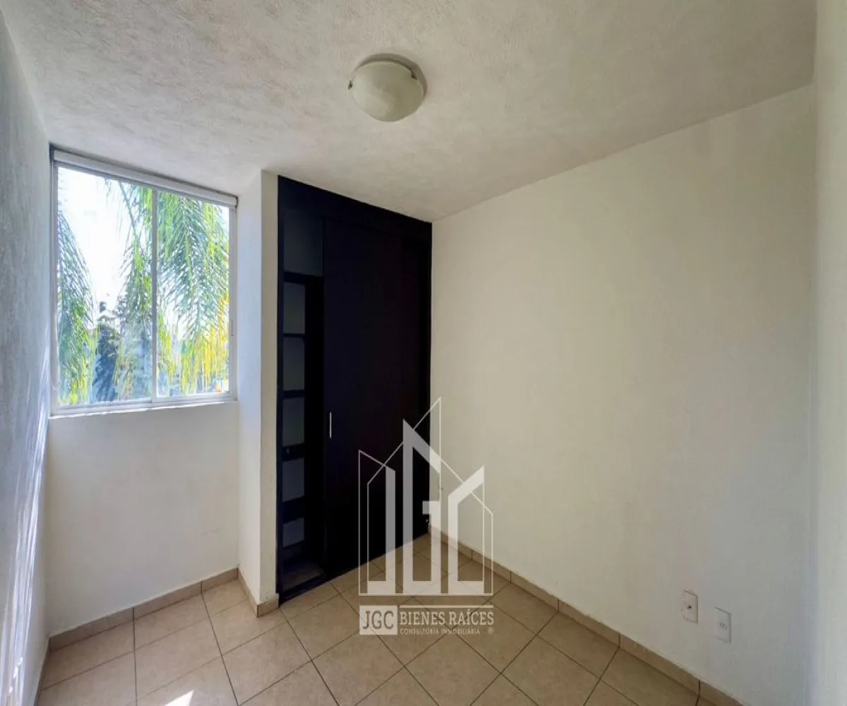 Casa En Venta,Loreto,Calle Loyola 92, San Pedro Tlaquepaque, Jalisco 45601, 3 Habitaciones,3 Baños,Calle Loyola,3,pwfCy4I