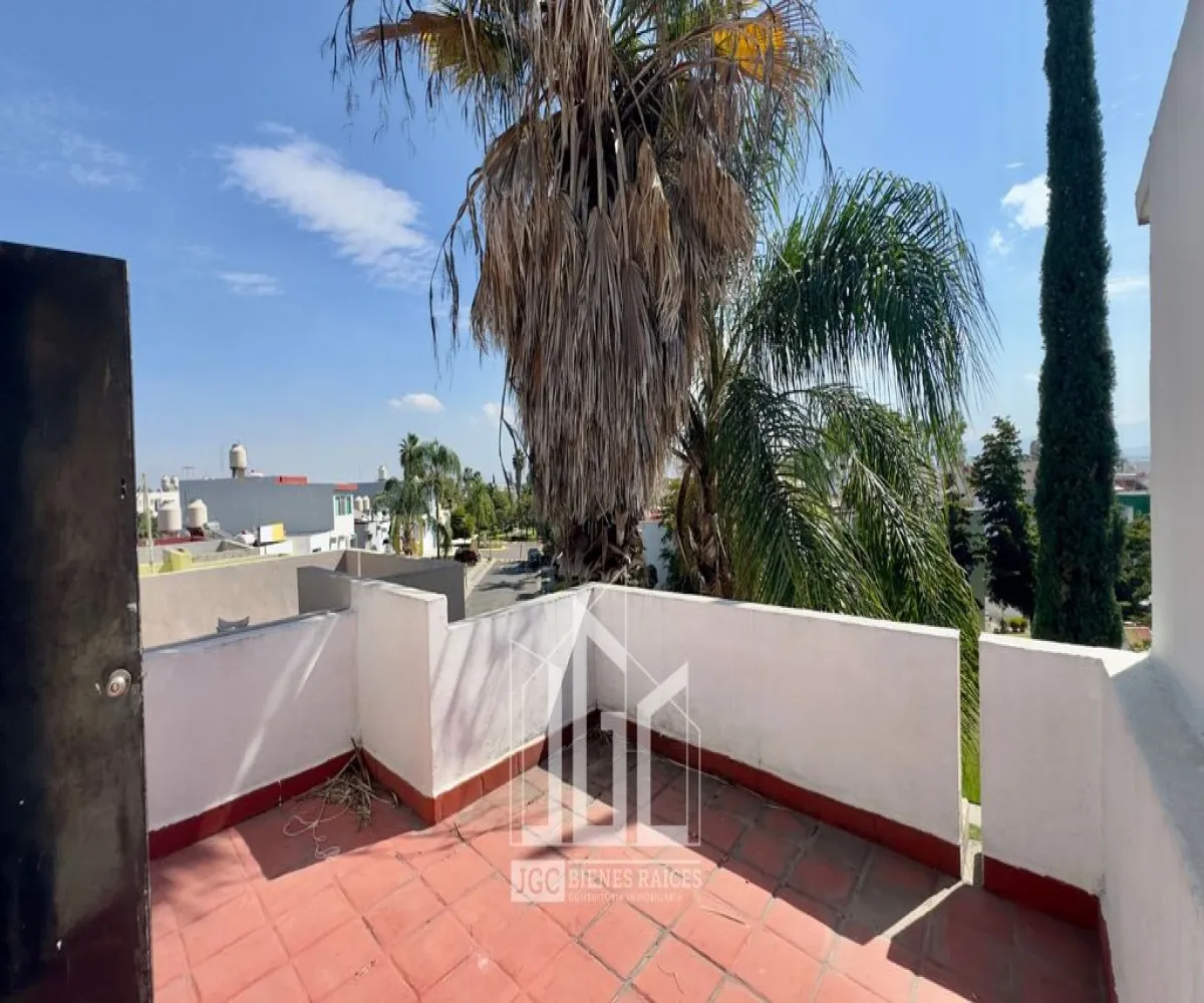 Casa En Venta,Loreto,Calle Loyola 92, San Pedro Tlaquepaque, Jalisco 45601, 3 Habitaciones,3 Baños,Calle Loyola,3,pwfCy4I