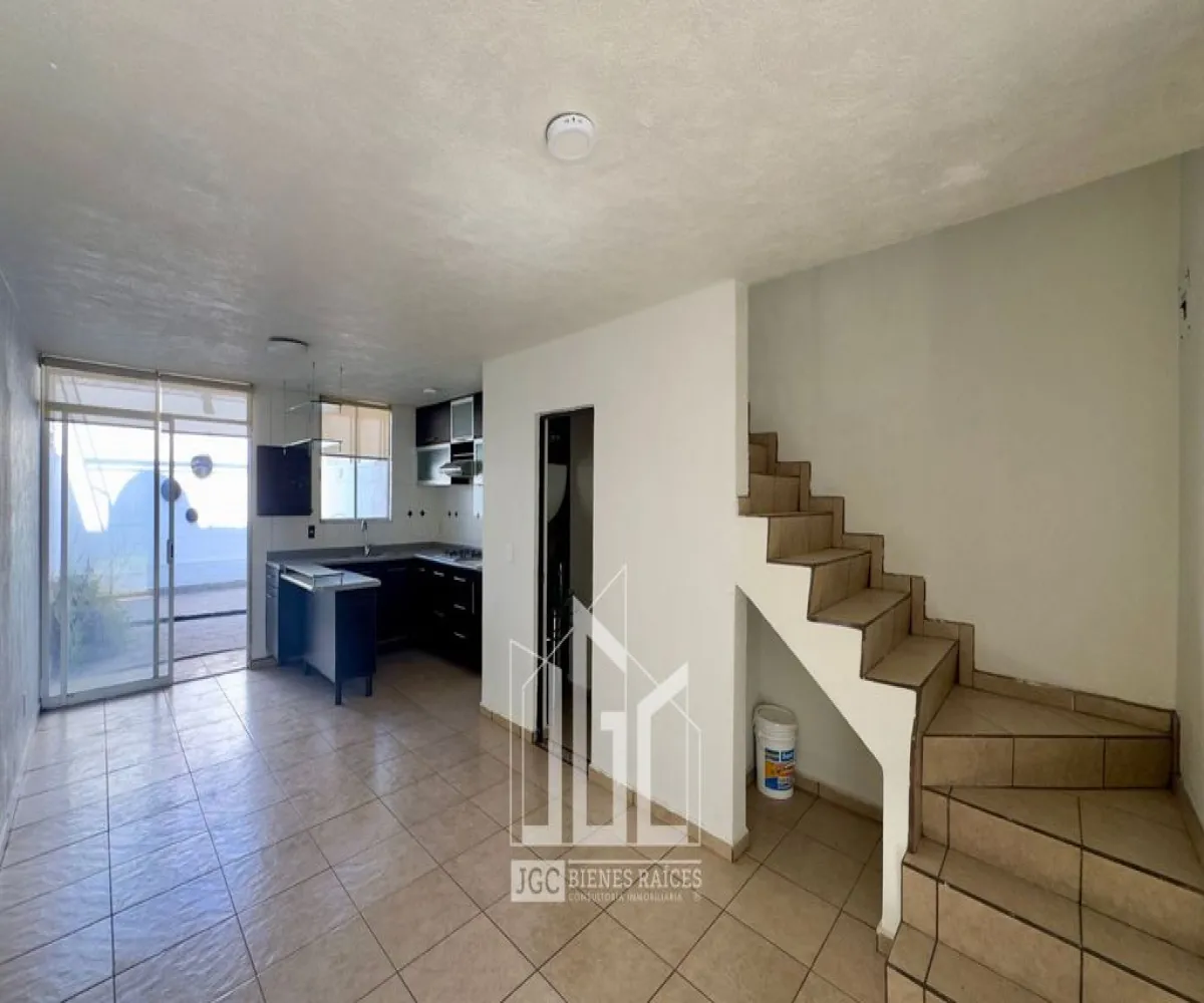 Casa En Venta,Loreto,Calle Loyola 92, San Pedro Tlaquepaque, Jalisco 45601, 3 Habitaciones,3 Baños,Calle Loyola,3,pwfCy4I