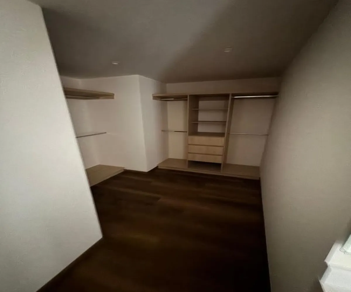 Departamento En Renta,Puerta del Bosque,Av. Universidad S/N, Zapopan, Jalisco 45110, 3 Habitaciones,3 Baños,Av. Universidad ,1,pWyH21Z