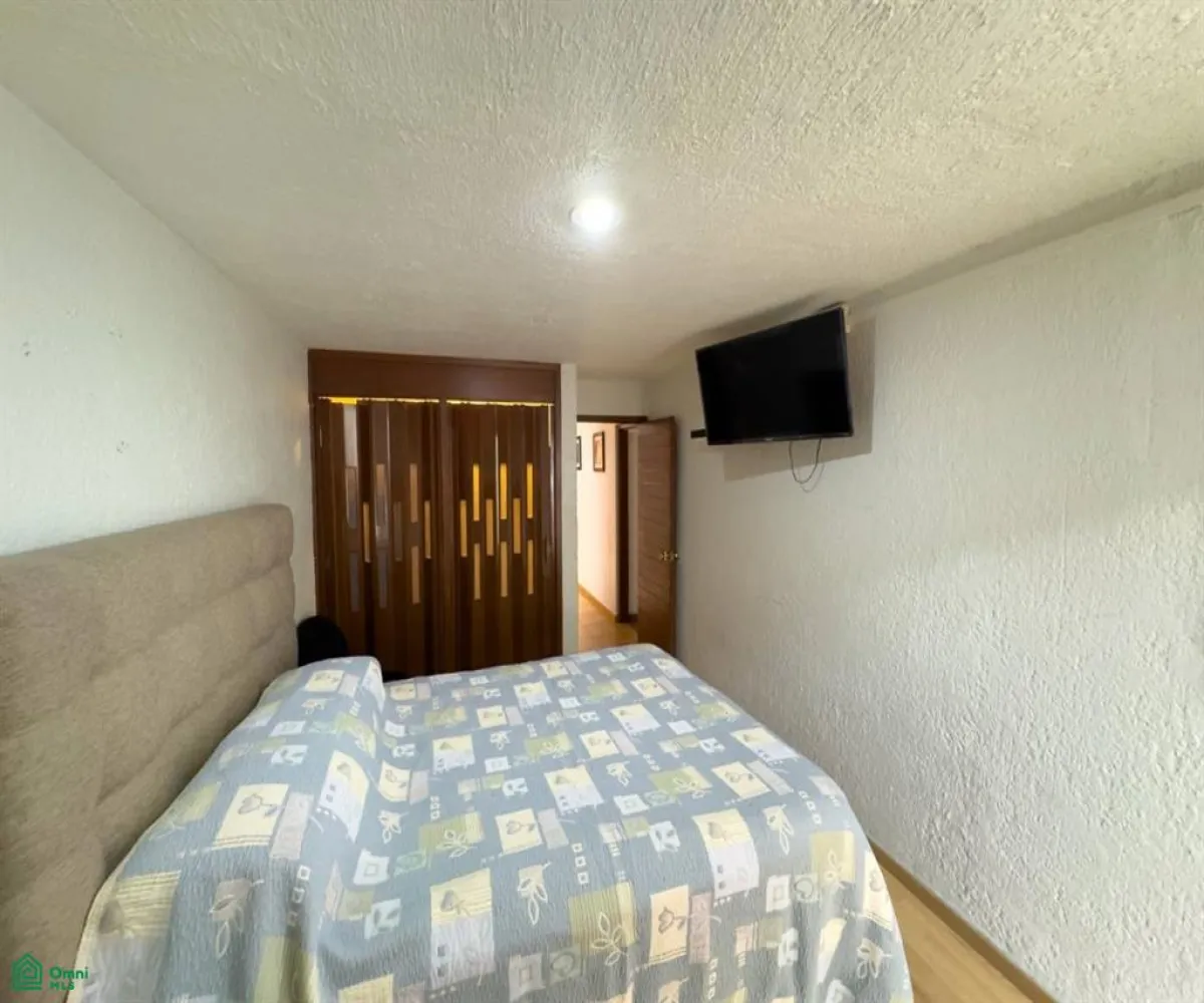 Departamento En Venta,Jardines de La Patria,Giovanni Papini 364B, Zapopan, Jalisco 45110, 6 Habitaciones,4 Baños,Giovanni Papini,MX251056227