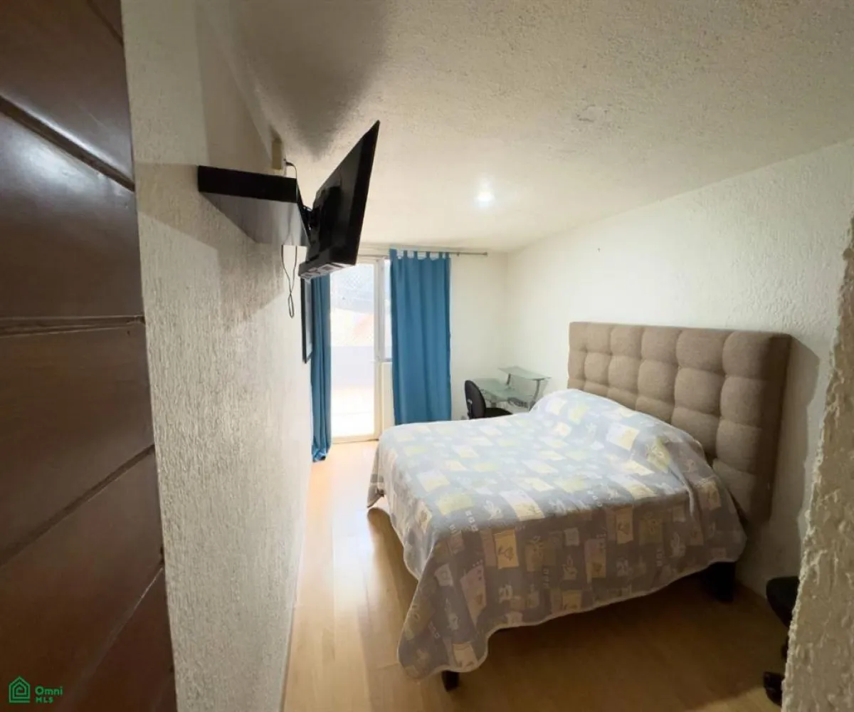 Departamento En Venta,Jardines de La Patria,Giovanni Papini 364B, Zapopan, Jalisco 45110, 6 Habitaciones,4 Baños,Giovanni Papini,MX251056227