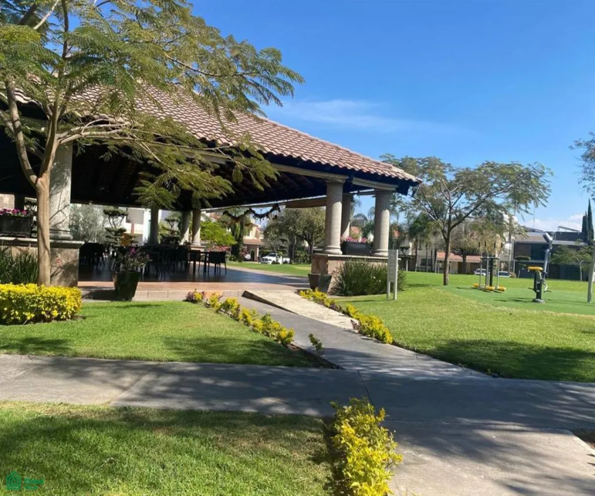 Casa En Renta,Puertas Del Tule,Av. Ahuehuete Coto Plumbago 251 Casa H-4, Zapopan, Jalisco 45017, 3 Habitaciones,4 Baños,Av. Ahuehuete Coto Plumbago,2,MX251056316