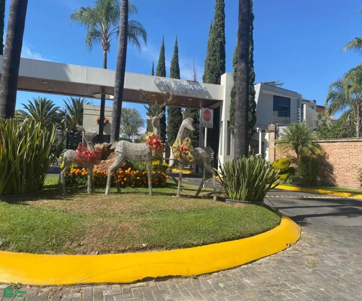 Casa En Renta,Puertas Del Tule,Av. Ahuehuete Coto Plumbago 251 Casa H-4, Zapopan, Jalisco 45017, 3 Habitaciones,4 Baños,Av. Ahuehuete Coto Plumbago,2,MX251056316