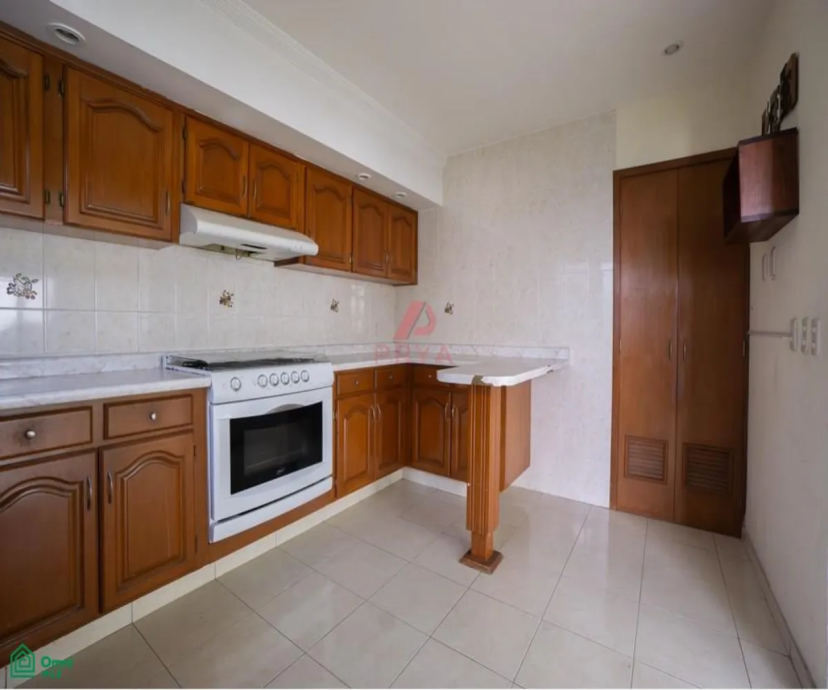 Casa En Venta,Fraccionamiento Jardín Real,Jardín de las Victorias, S/N, Zapopan, Jalisco 45019, 3 Habitaciones,3 Baños,Jardín de las Victorias,MX251056603