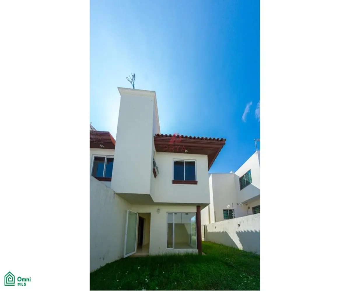 Casa En Venta,Fraccionamiento Jardín Real,Jardín de las Victorias, S/N, Zapopan, Jalisco 45019, 3 Habitaciones,3 Baños,Jardín de las Victorias,MX251056603