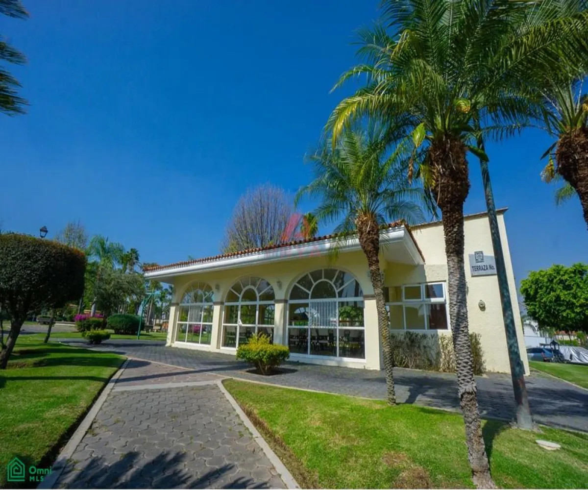 Casa En Venta,Fraccionamiento Jardín Real,Jardín de las Victorias, S/N, Zapopan, Jalisco 45019, 3 Habitaciones,3 Baños,Jardín de las Victorias,MX251056603