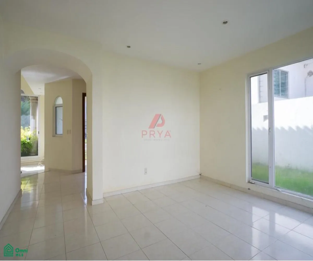 Casa En Venta,Fraccionamiento Jardín Real,Jardín de las Victorias, S/N, Zapopan, Jalisco 45019, 3 Habitaciones,3 Baños,Jardín de las Victorias,MX251056603