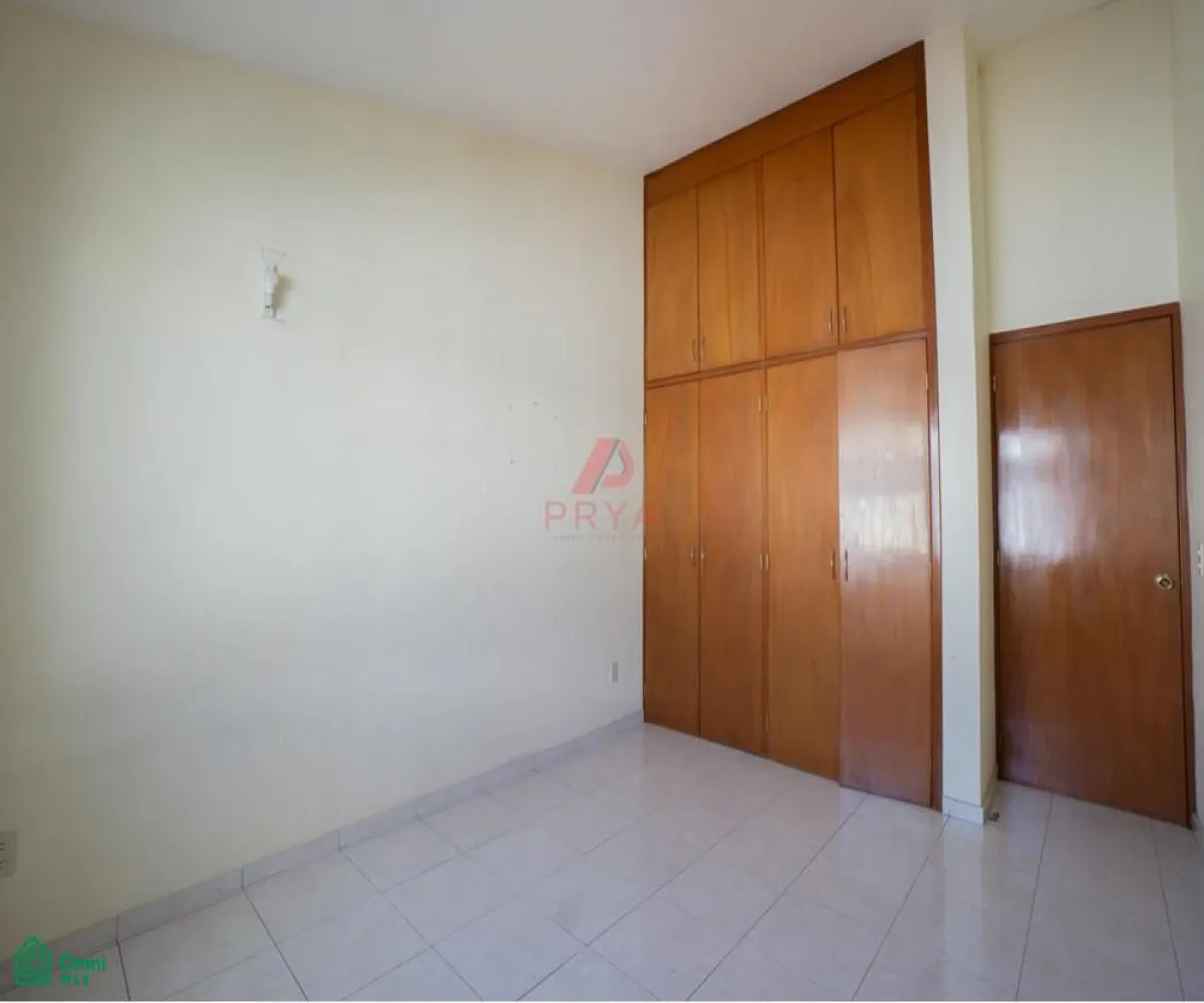 Casa En Venta,Fraccionamiento Jardín Real,Jardín de las Victorias, S/N, Zapopan, Jalisco 45019, 3 Habitaciones,3 Baños,Jardín de las Victorias,MX251056603