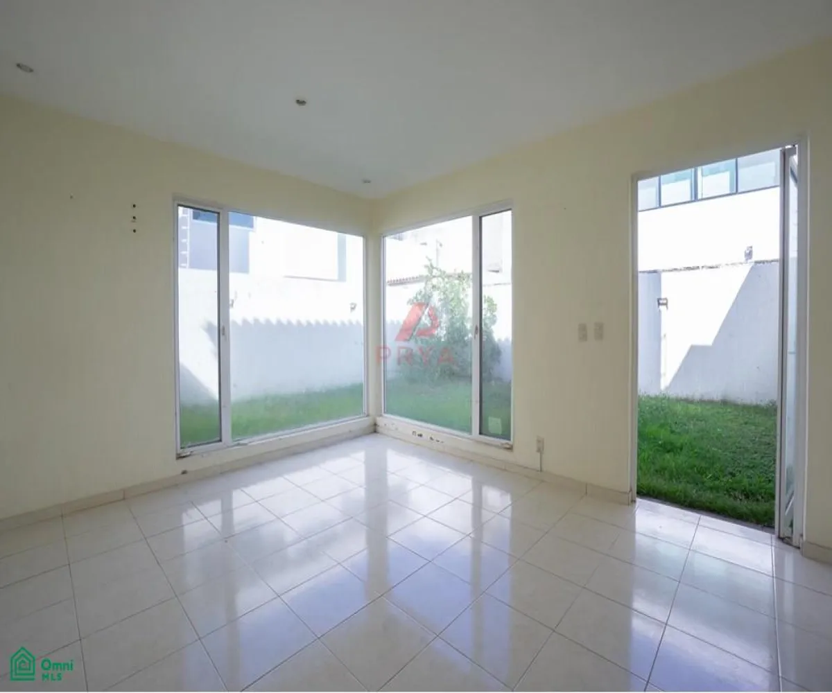 Casa En Venta,Fraccionamiento Jardín Real,Jardín de las Victorias, S/N, Zapopan, Jalisco 45019, 3 Habitaciones,3 Baños,Jardín de las Victorias,MX251056603