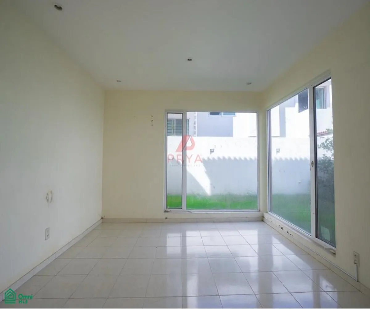 Casa En Venta,Fraccionamiento Jardín Real,Jardín de las Victorias, S/N, Zapopan, Jalisco 45019, 3 Habitaciones,3 Baños,Jardín de las Victorias,MX251056603