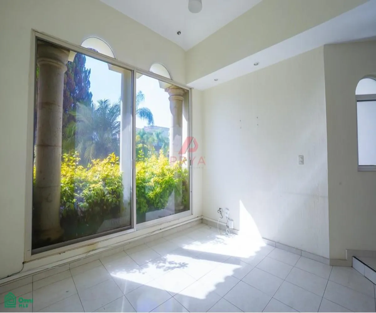 Casa En Venta,Fraccionamiento Jardín Real,Jardín de las Victorias, S/N, Zapopan, Jalisco 45019, 3 Habitaciones,3 Baños,Jardín de las Victorias,MX251056603