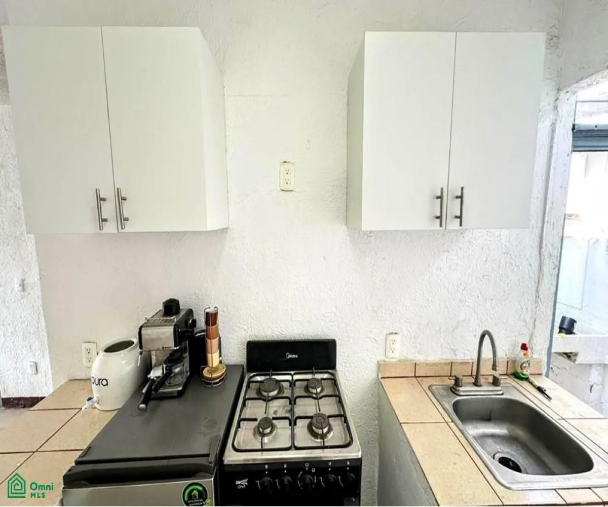 Departamento En Venta,Parques De Zapopan,Santa Monica 1655, Zapopan, Jalisco 45140, 3 Habitaciones,1 Baño,Santa Monica,2,MX251056612