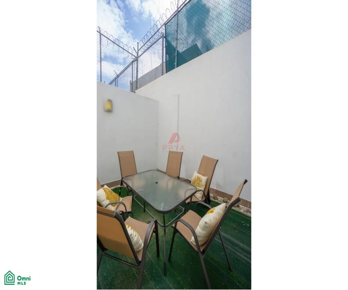 Casa En Venta,El Fortín,Nicolas Bravo 2436, Zapopan, Jalisco 45066, 3 Habitaciones,2 Baños,Nicolas Bravo,MX251056620