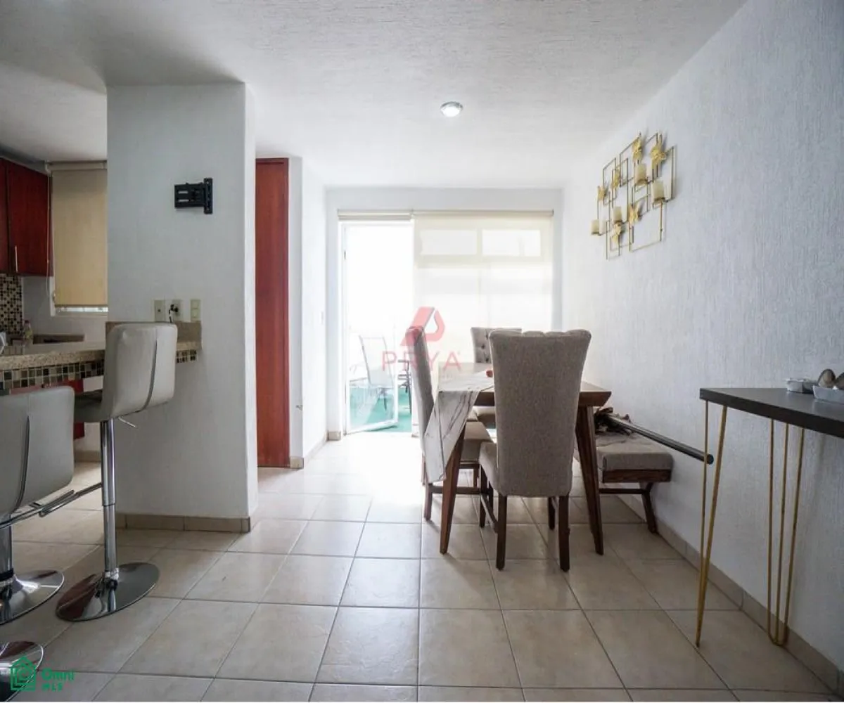 Casa En Venta,El Fortín,Nicolas Bravo 2436, Zapopan, Jalisco 45066, 3 Habitaciones,2 Baños,Nicolas Bravo,MX251056620