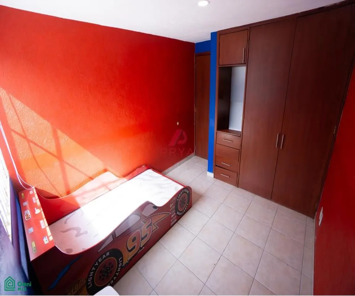 Casa En Venta,El Fortín,Nicolas Bravo 2436, Zapopan, Jalisco 45066, 3 Habitaciones,2 Baños,Nicolas Bravo,MX251056620