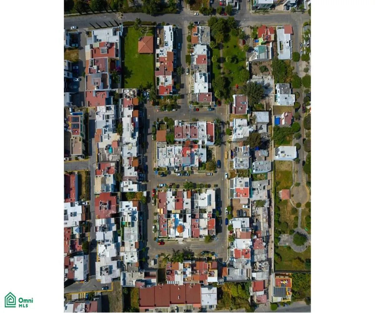 Casa En Venta,El Fortín,Nicolas Bravo 2436, Zapopan, Jalisco 45066, 3 Habitaciones,2 Baños,Nicolas Bravo,MX251056620