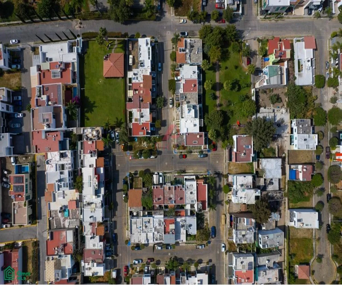 Casa En Venta,El Fortín,Nicolas Bravo 2436, Zapopan, Jalisco 45066, 3 Habitaciones,2 Baños,Nicolas Bravo,MX251056620