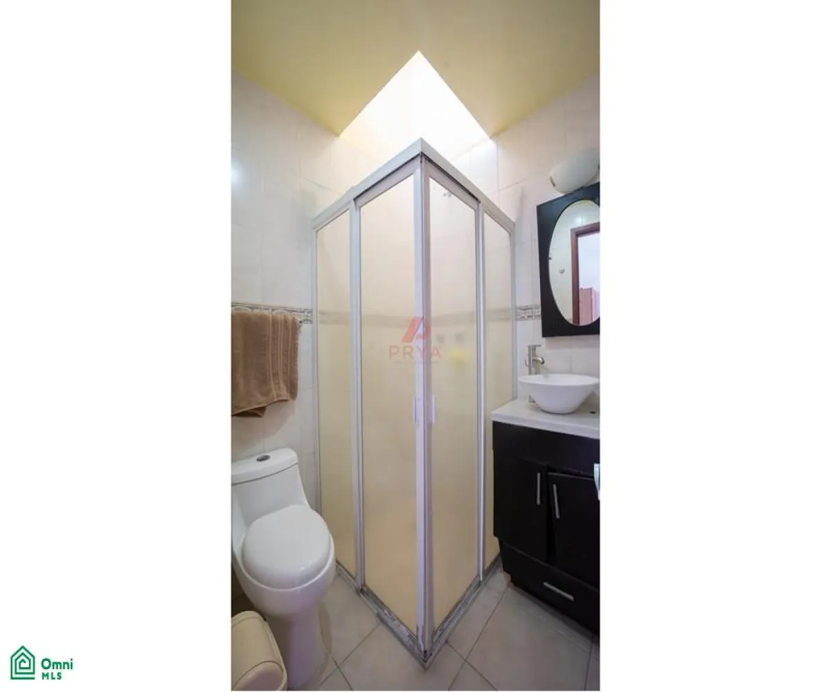 Casa En Venta,El Fortín,Nicolas Bravo 2436, Zapopan, Jalisco 45066, 3 Habitaciones,2 Baños,Nicolas Bravo,MX251056620