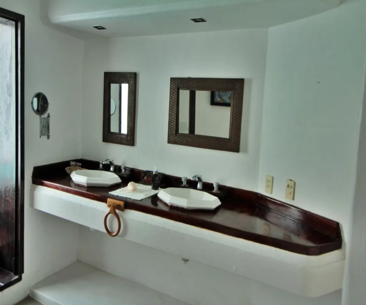 Casa En Venta,Raquet Club,Bjorn Borg 7, Jocotepec, Jalisco 45820, 5 Habitaciones,3 Baños,Bjorn Borg ,3,pBbPbfz